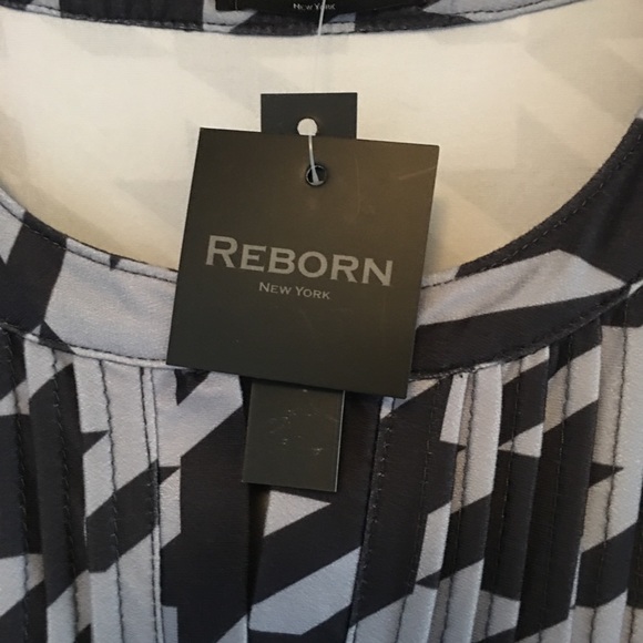 Tunic Top - Picture 3 of 3